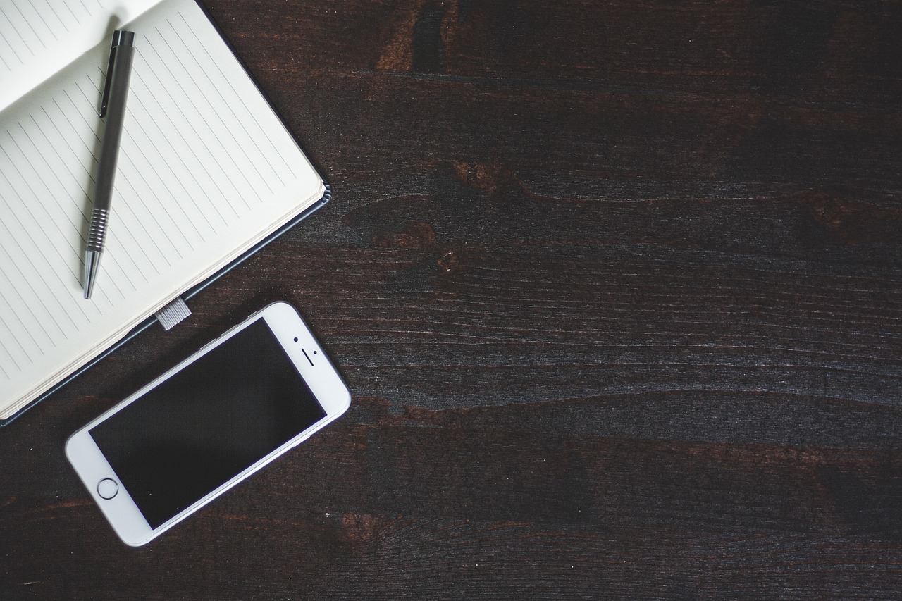 Understanding the Risks of Mobile Banking